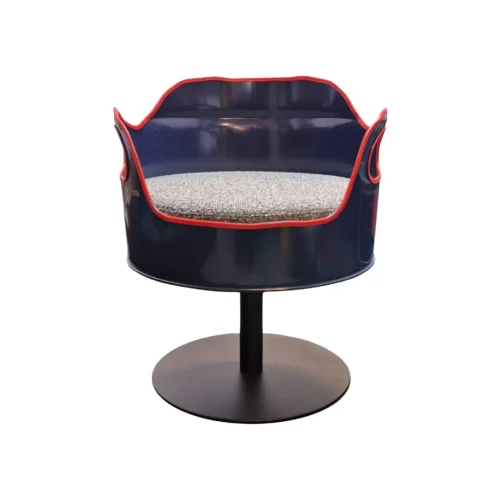 Olievat Sofa met Metalen Poot – Industriële Design Stoel